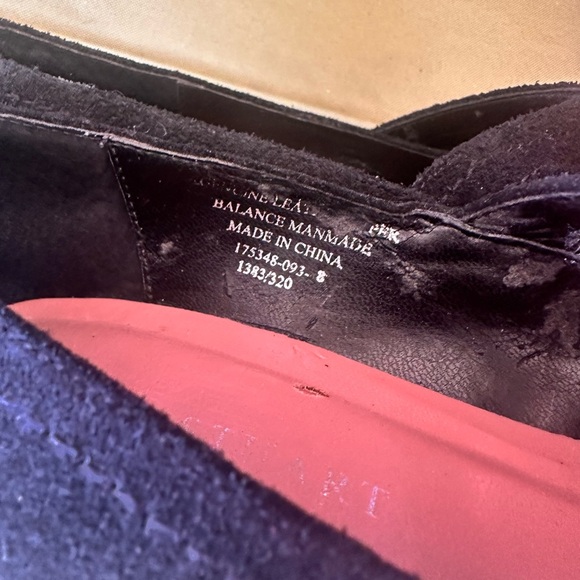 Colin Stuart Black Heels with Chunky Heel and Rounded Toe - Picture 3 of 9